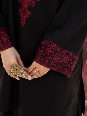 Zaroon – Luxury Embroidered 3-Piece in linen