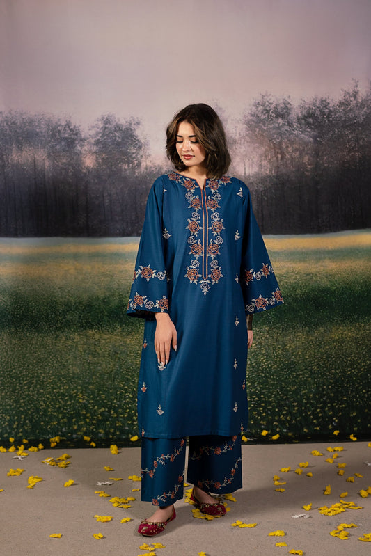 LEENA 2 PIECE UNSTICED IN DHANAK FT-02